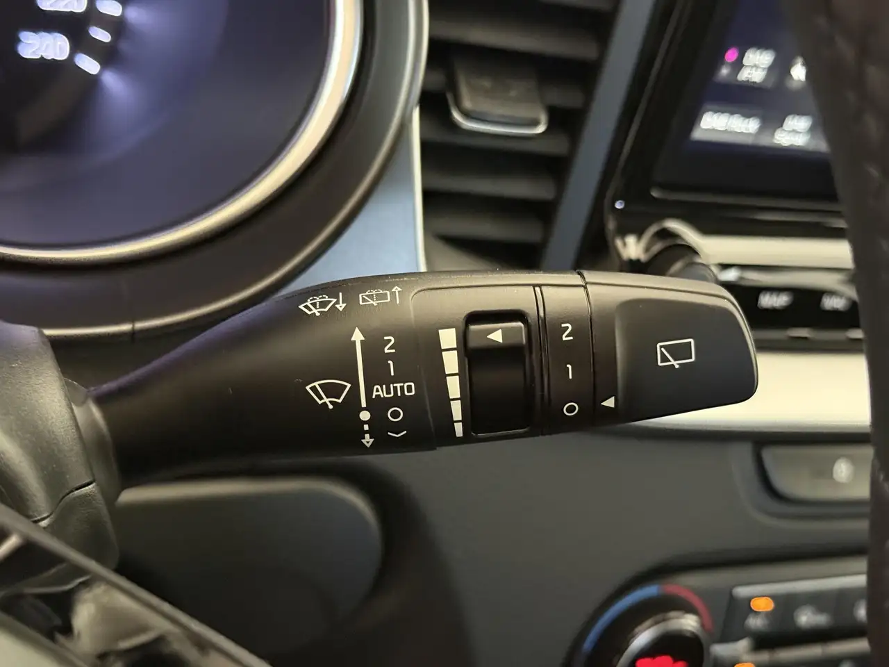 Kia X Ceed 1.6 T-GDI 7DCT 150 City 110 kW (150 PS) Lenkrad..., миниатюра 22