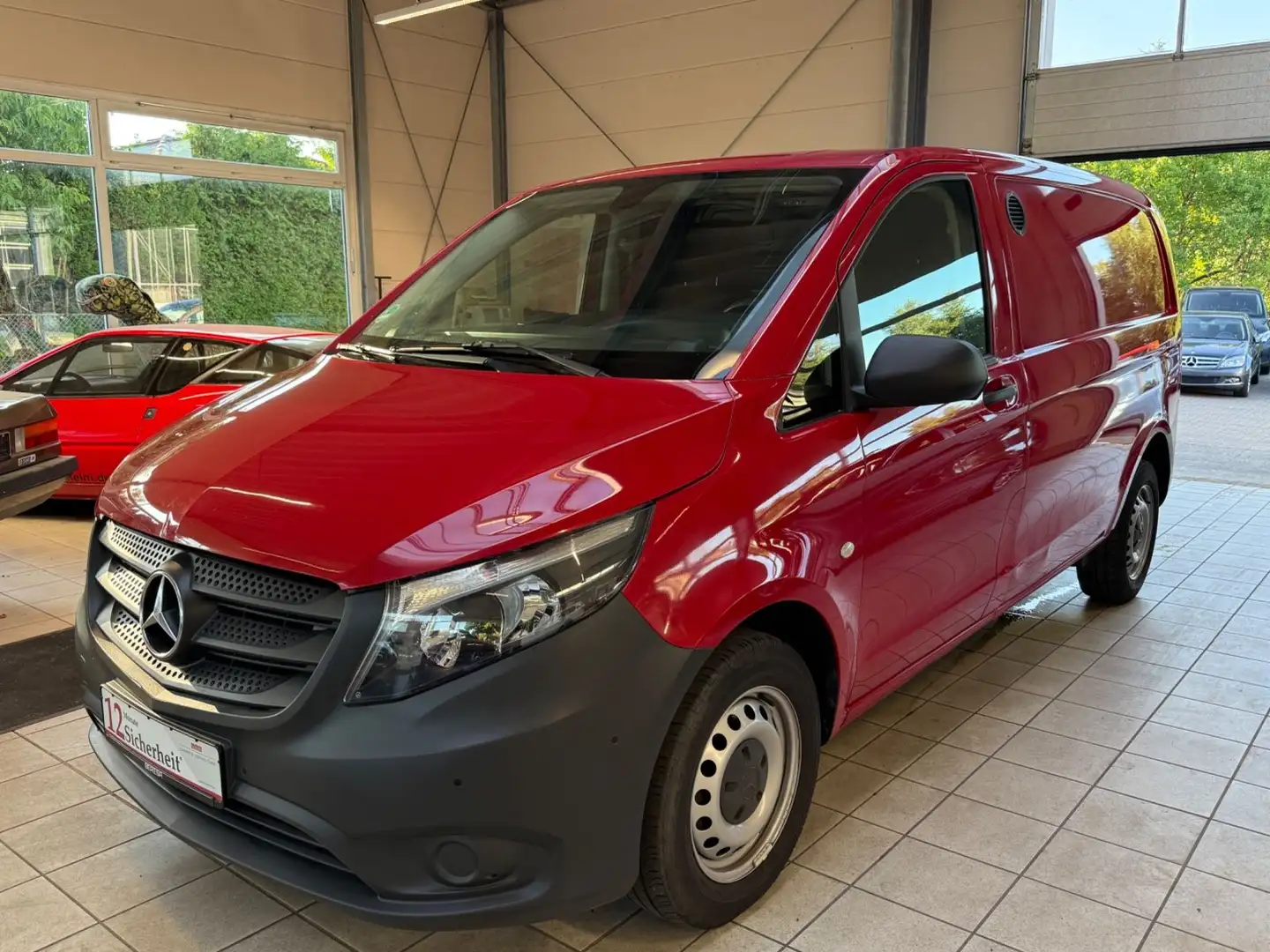 Mercedes-Benz Vito 111 CDI Kompakt/1H/ Klima/PDC/Tempomat Rouge - 1