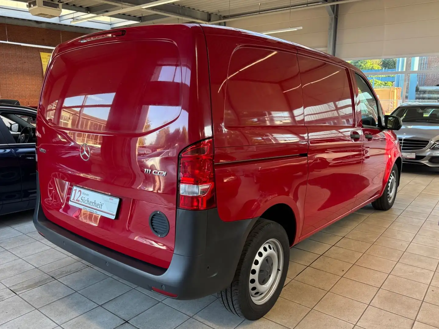 Mercedes-Benz Vito 111 CDI Kompakt/1H/ Klima/PDC/Tempomat Rouge - 2