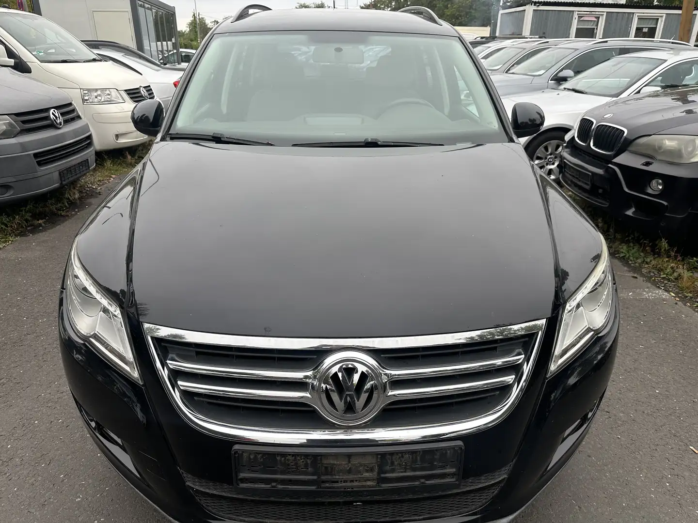 Volkswagen Tiguan 2,0 TDI 140 ps 4x4 KLIMA NAVI Schwarz - 2