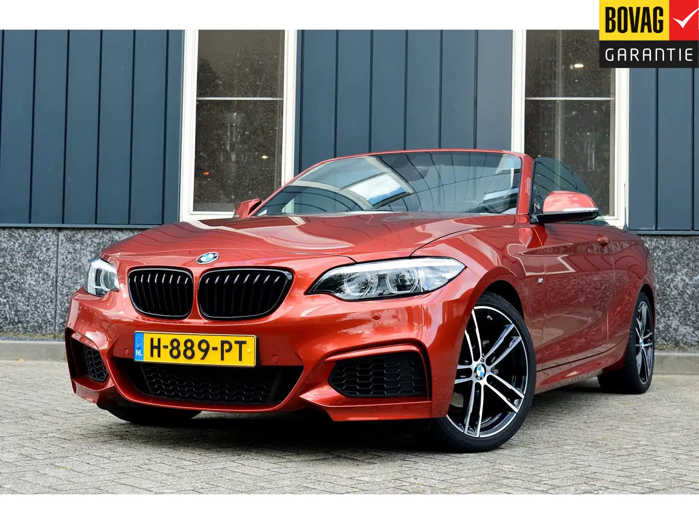 BMW 218 2-serie Cabrio 218i M-Sport High Executive Edition Oranje - 1