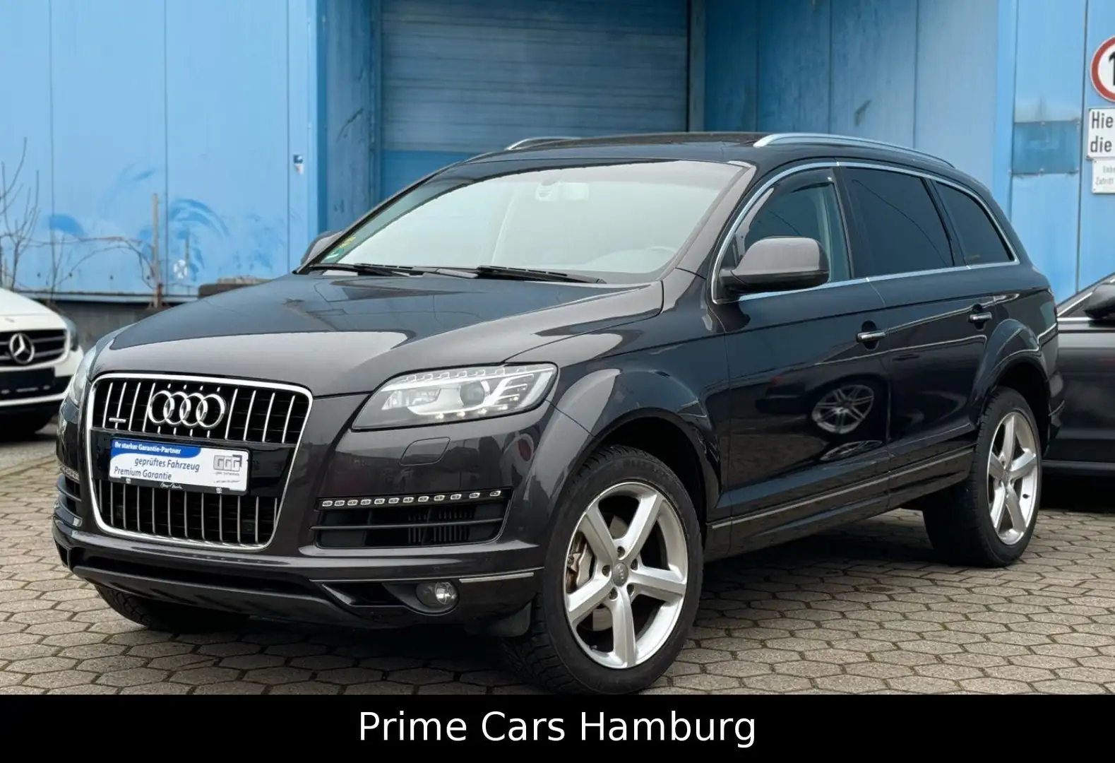 Audi Q7 3.0 TDI Quattro|7-SITZER|AHK|PANO|XENON|MMI| Grijs - 1