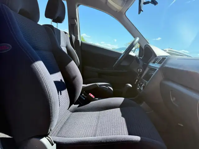 Subaru Impreza view 12