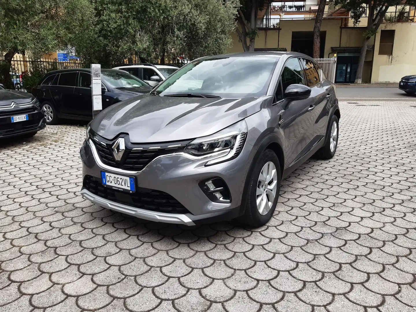 Renault Captur TCe 12V 100 CV GPL FAP Intens - 1