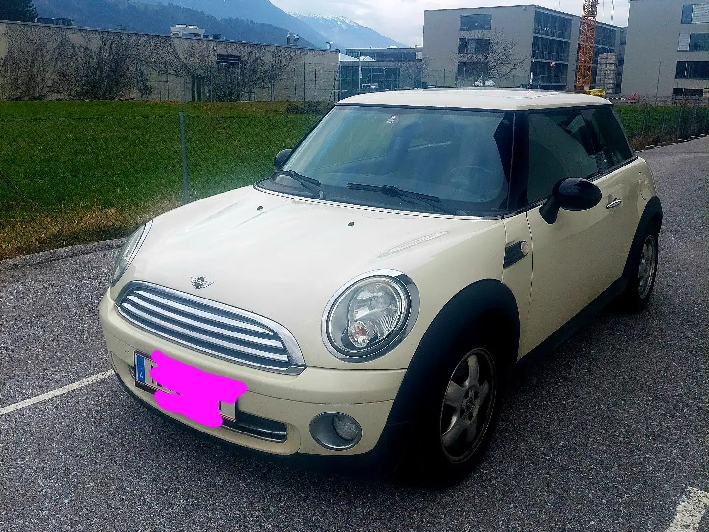 MINI One R56 N12 1,4 Weiß - 1