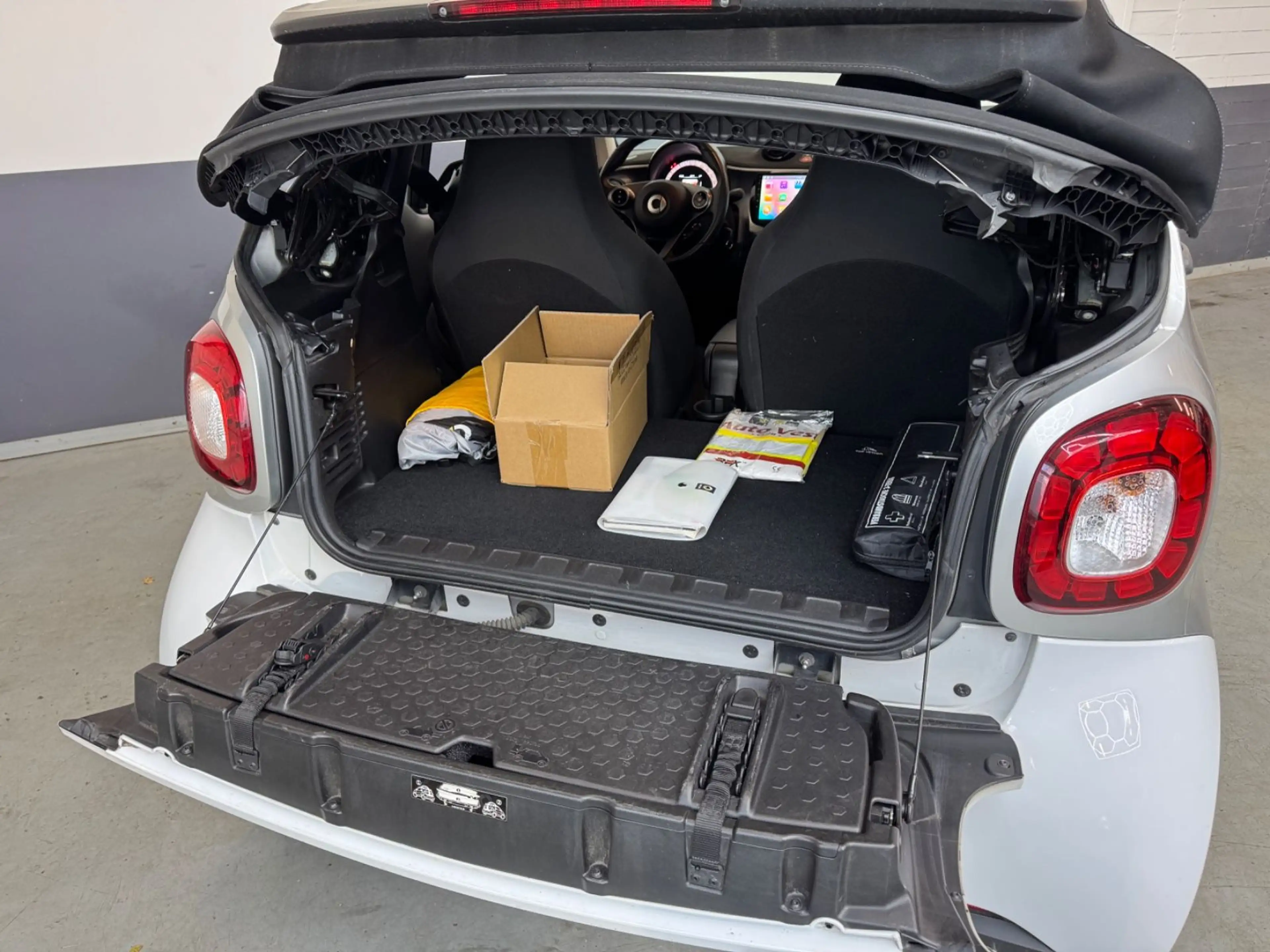 smart forTwo Cabrio/Automatik/Klima/SHZ/1.Hd — photo 14