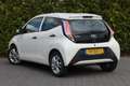 Toyota Aygo 1.0 VVT-i x-fun 5DRS Airco|Cruise|LED|ELEKTR. PAKK Wit - thumbnail 2