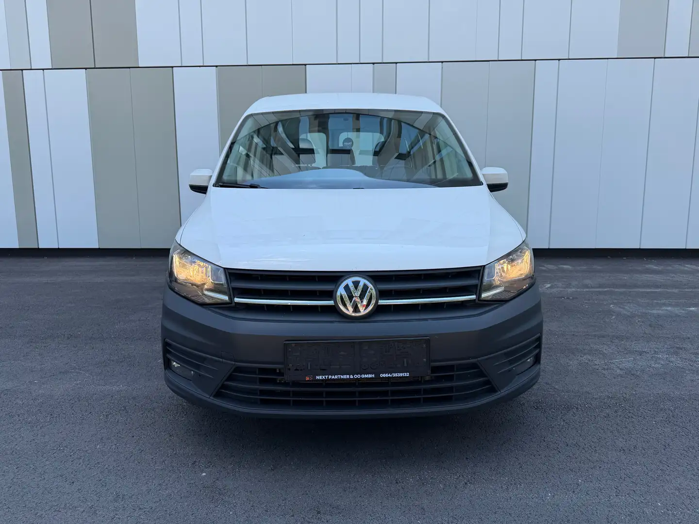 Volkswagen Caddy Trendline BMT Weiß - 1