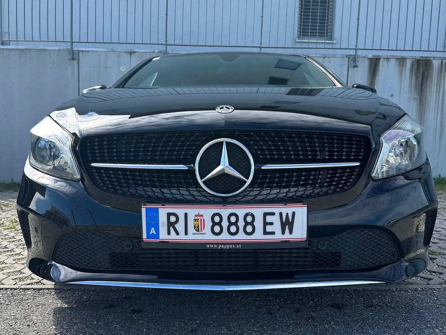 Mercedes-Benz A 160 A 160 d Schwarz - 2