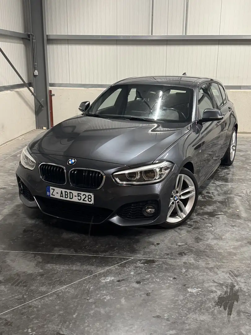 BMW 118 FULL PACK M PRET A IMMATRICULER (BOITE AUTO) Gris - 2
