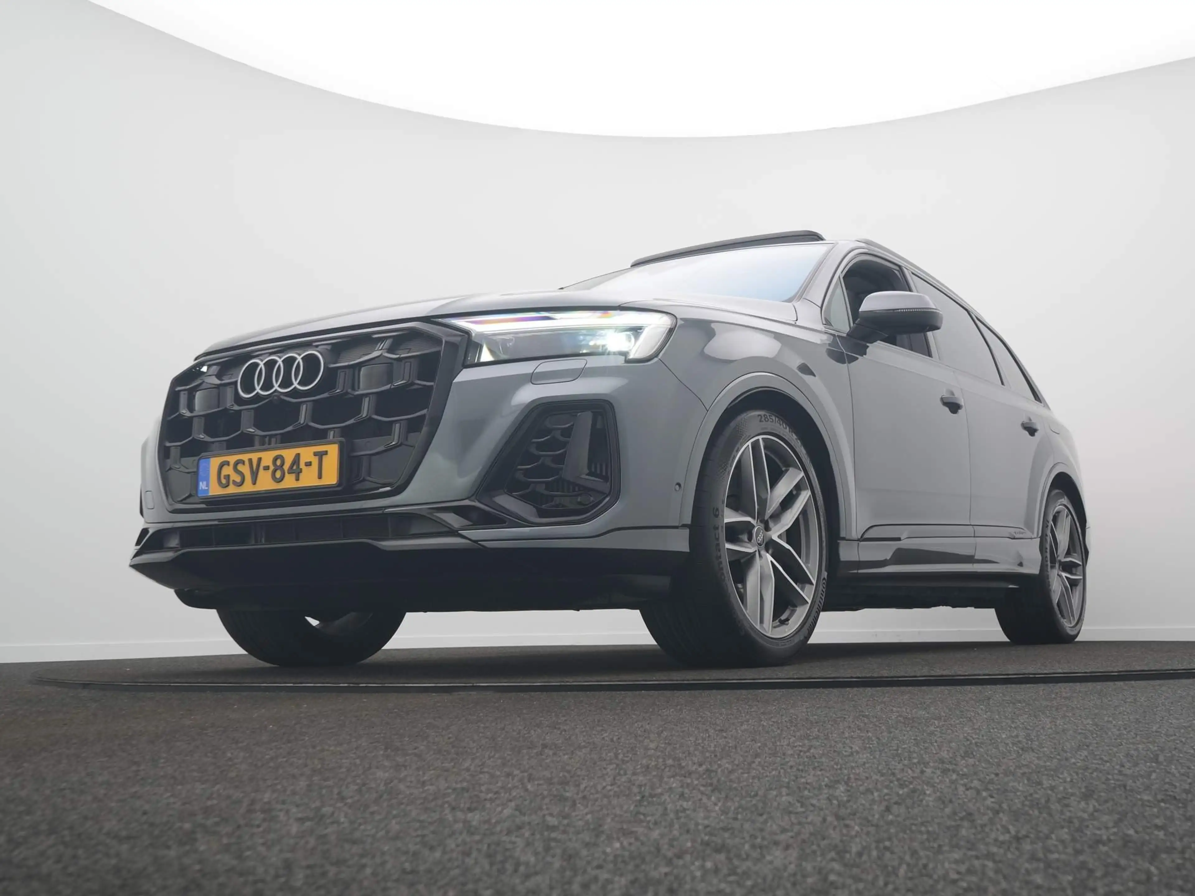 Audi Q7 55 TFSI e quattro Pro Line Advanced | Panodak | 36 — photo 10