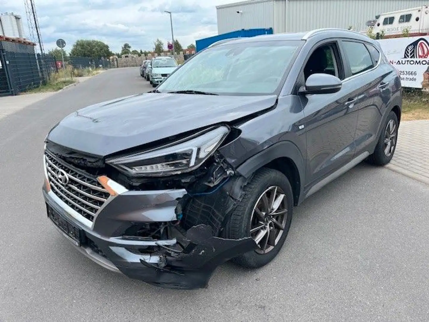 Hyundai TUCSON Style Mild-Hybrid 4WD/Fahrbereit Grau - 1