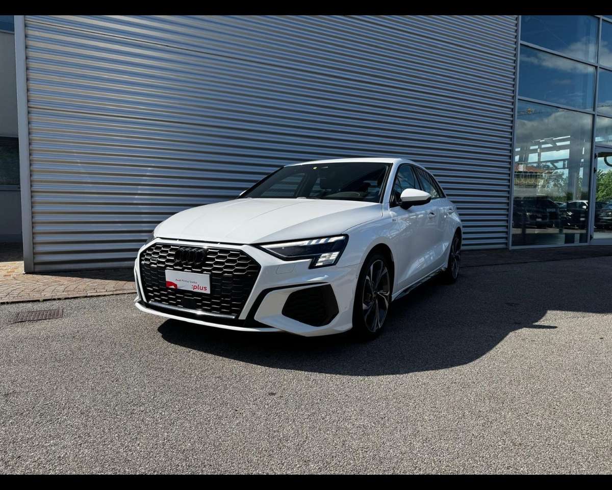 Audi A3 SPORTBACK 40 TDI S-TRONIC QUATTRO S-LINE EDITION