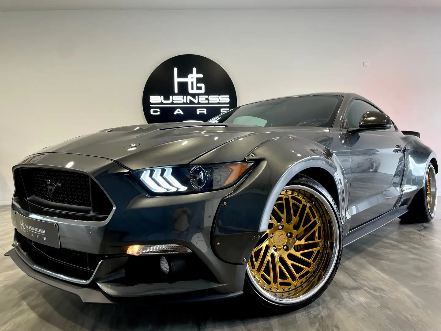 Ford Mustang 2.3EcoBoost/ KIT LIBERTY WALK/ CIEL ETOILE/ UNIQUE Gris - 1