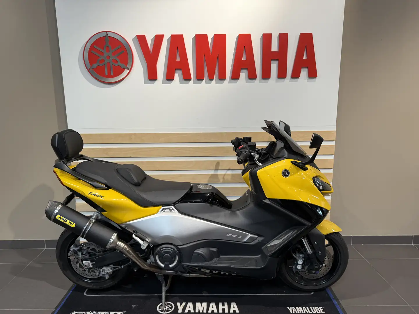 Yamaha TMAX 560 - 1