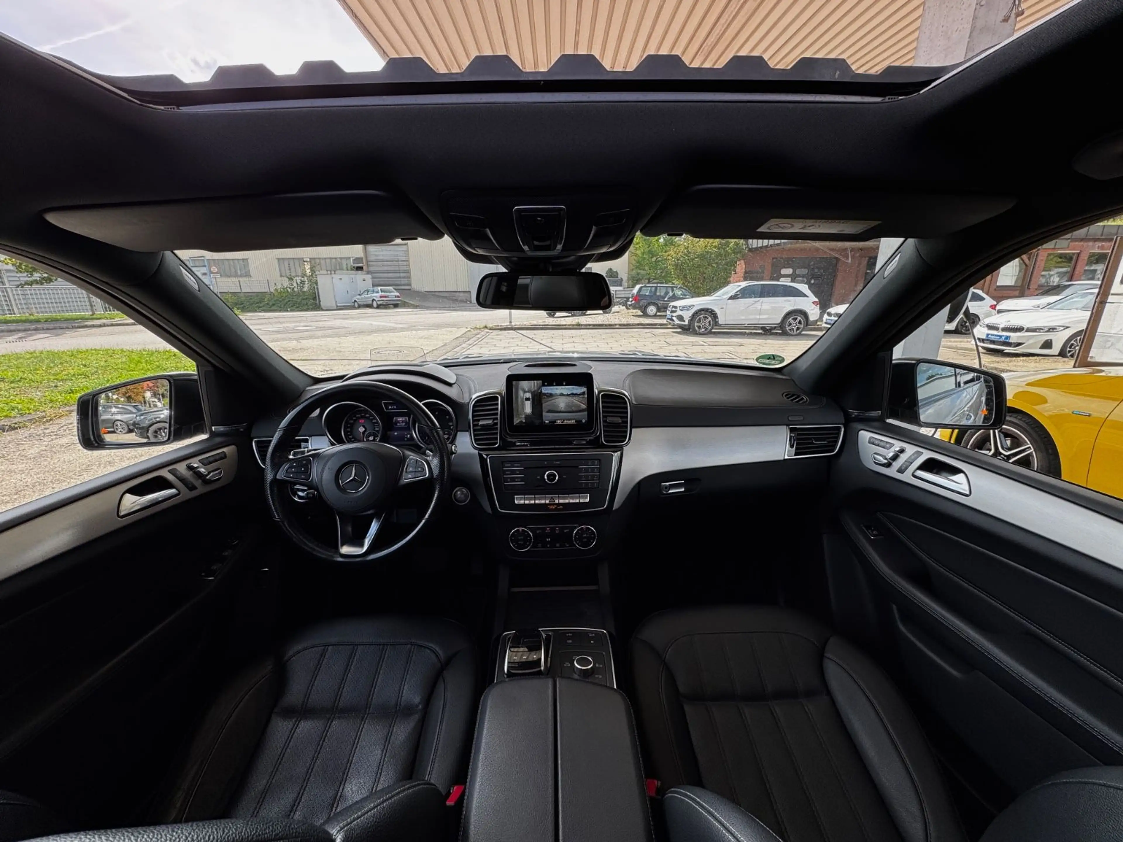 Mercedes-Benz GLS 350 d AMG/4MATIC/PANO/360/DISTRONIC/StandHZG — photo 14