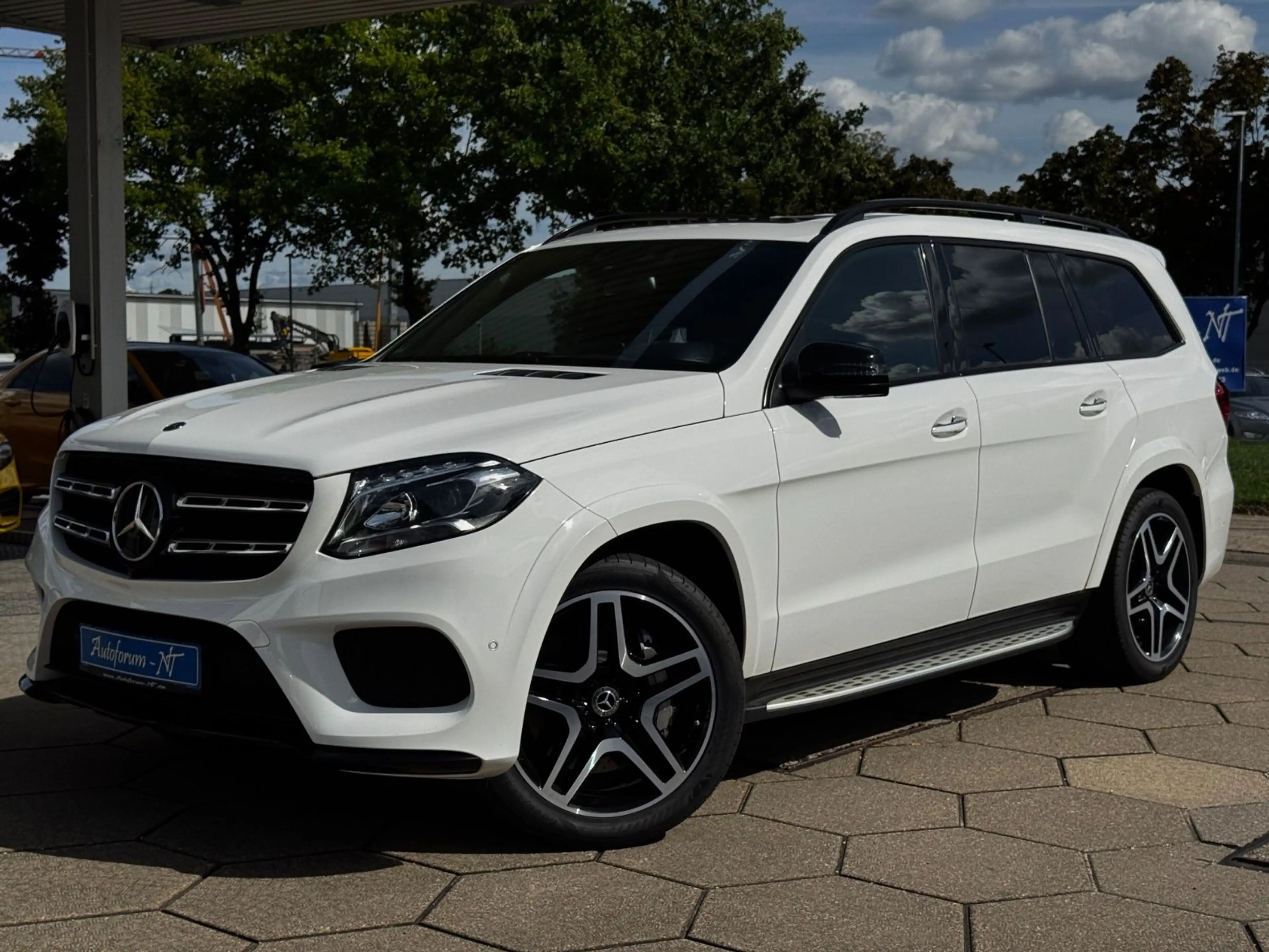 Mercedes-Benz GLS 350 d AMG/4MATIC/PANO/360/DISTRONIC/StandHZG — photo 5