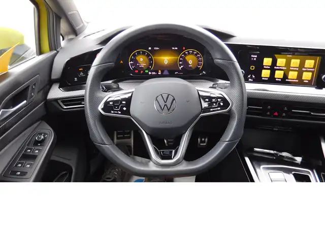 Volkswagen Golf view 7