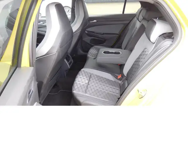 Volkswagen Golf view 11