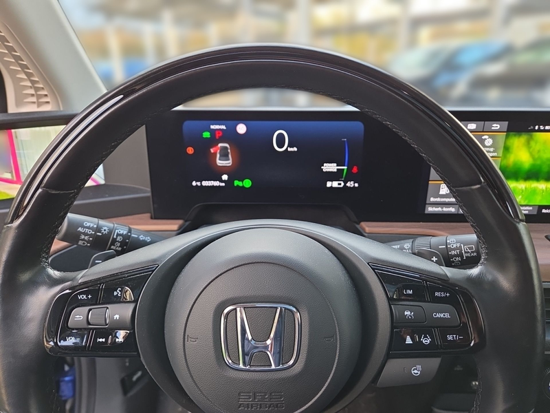 Honda e ADVANCE LEDER+ILLUMINATION+360GRAD+376WATT+17 ALU! — photo 10
