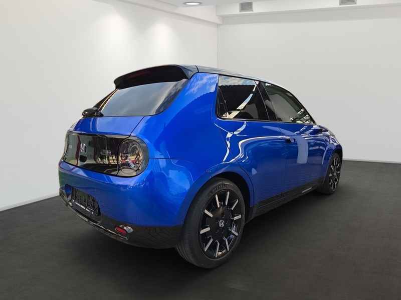 Honda e ADVANCE LEDER+ILLUMINATION+360GRAD+376WATT+17 ALU! — photo 5