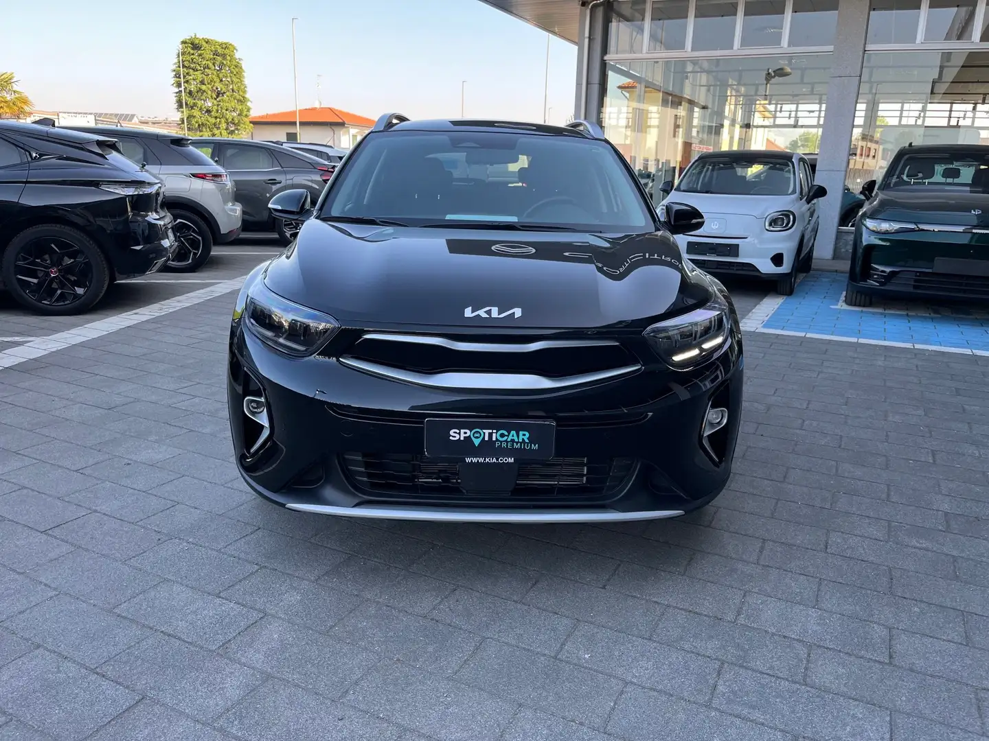 Kia Stonic 1.2 DPi 84cv STYLE USATO AZIENDALE Czarny - 2