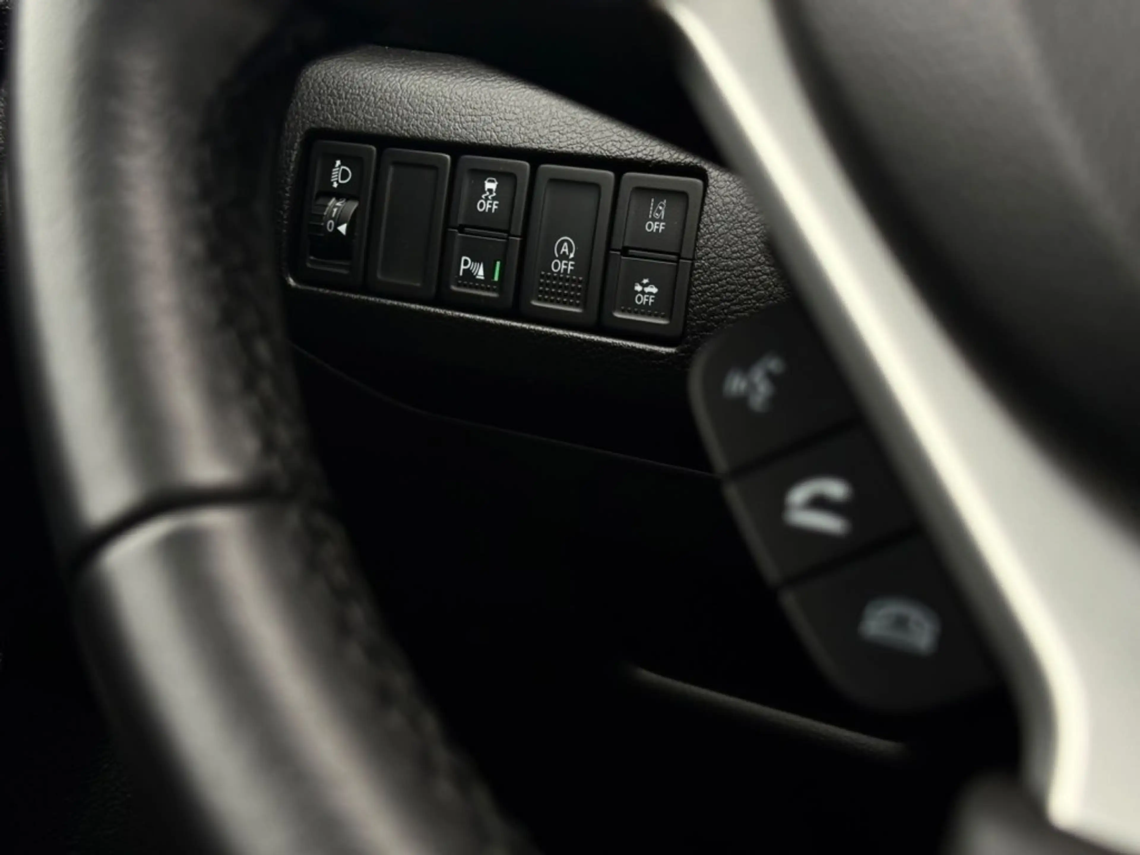 Suzuki Vitara 1.4 SELECT TWO TONE CARPLAY CAMERA ADDAPTIVE CRUIS — photo 14