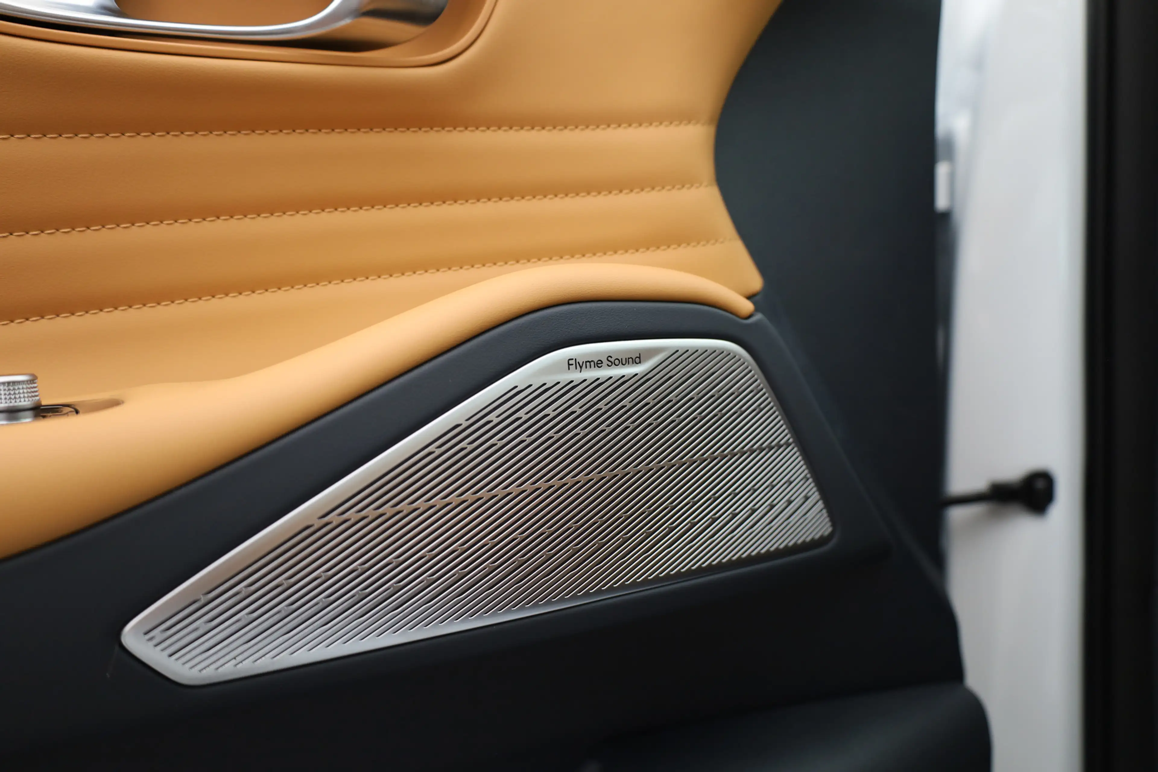 Geely Starray EM-i 1.5 Max | 18.4 kWh Batterij | 83km WLTP | Stoel- s — photo 13