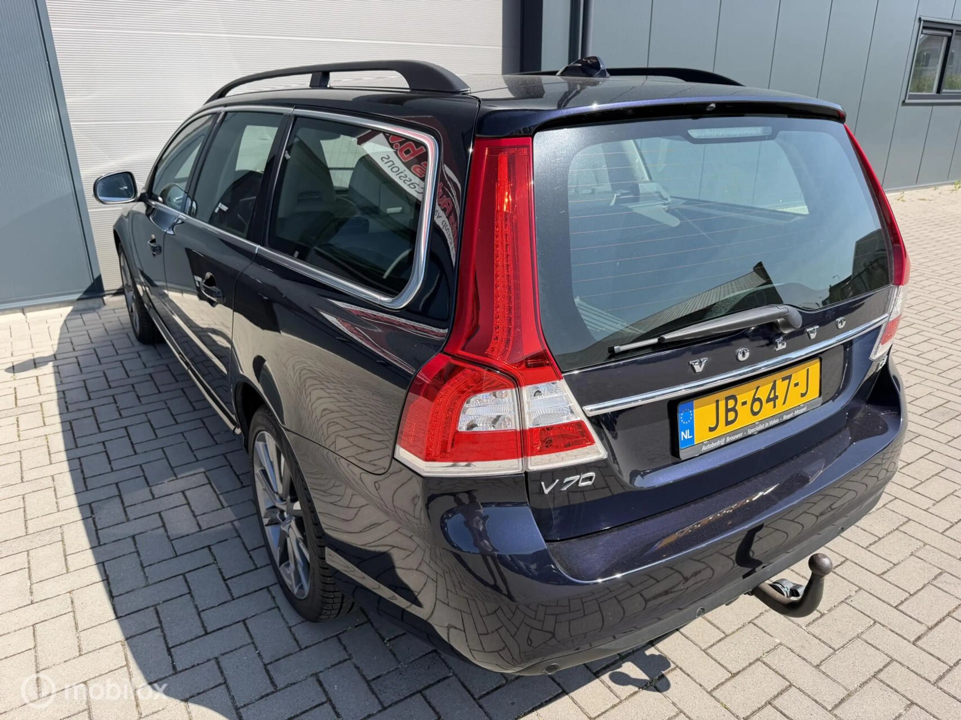 Volvo V70 2.0 D3 Polar+ — photo 7
