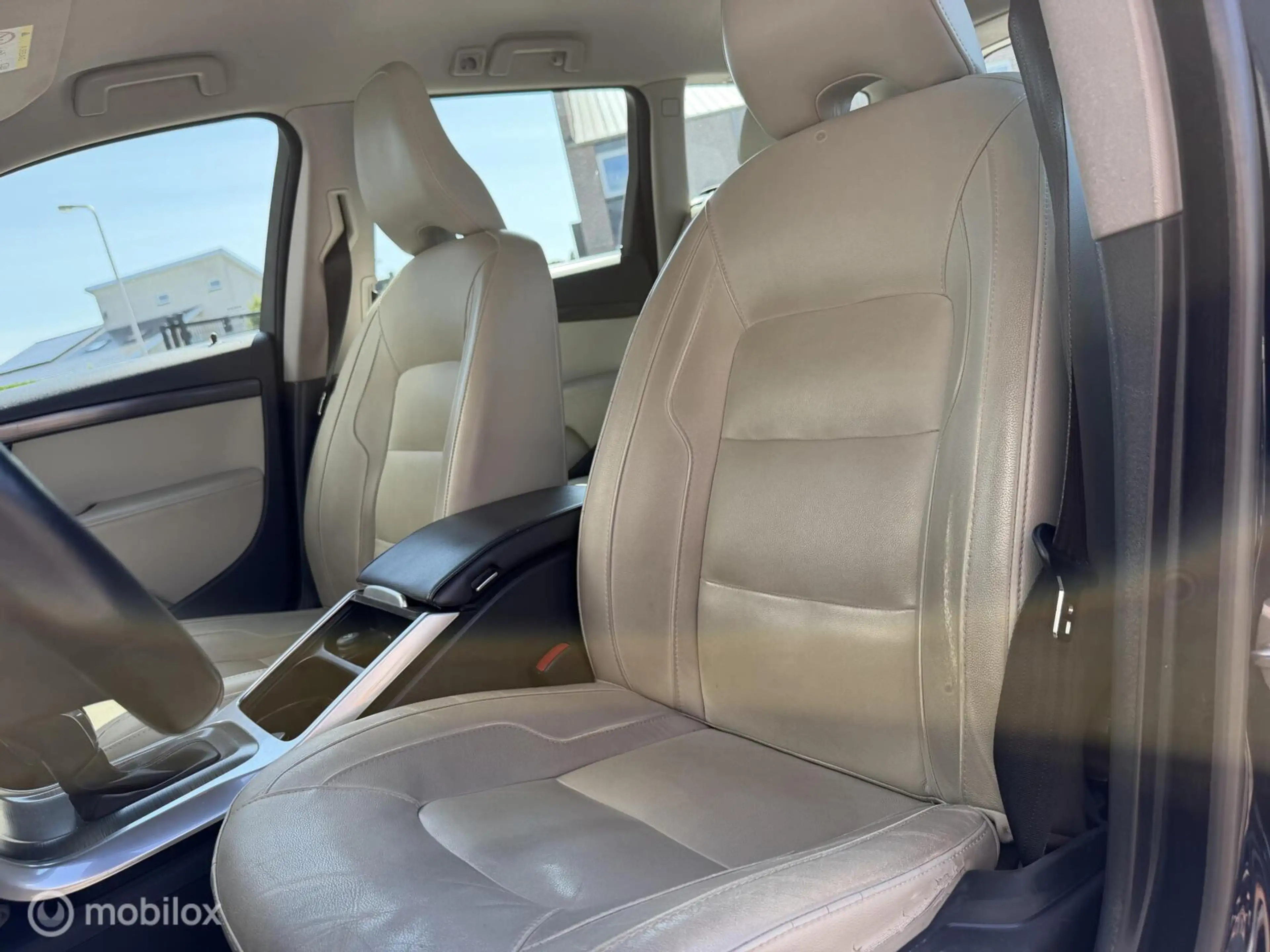 Volvo V70 2.0 D3 Polar+ — photo 9