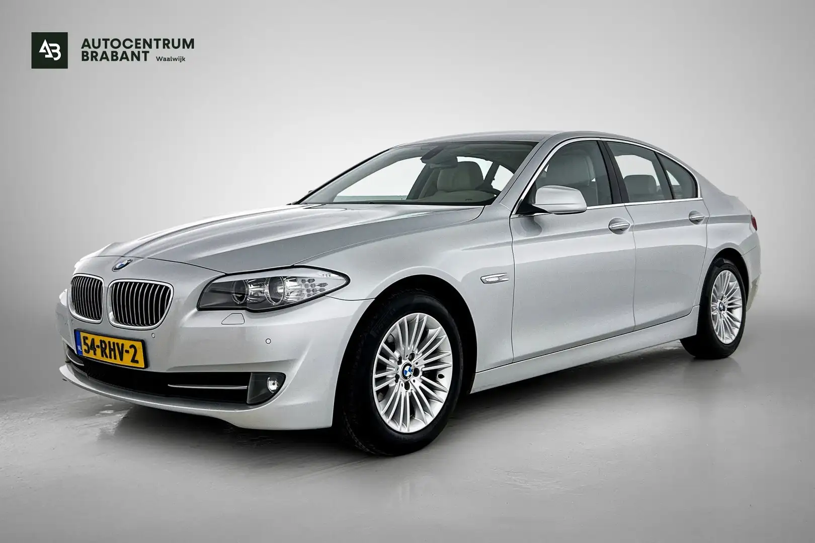 BMW 520 5-serie 520d High Executive(NL-auto, Perfect Onder Gris - 1