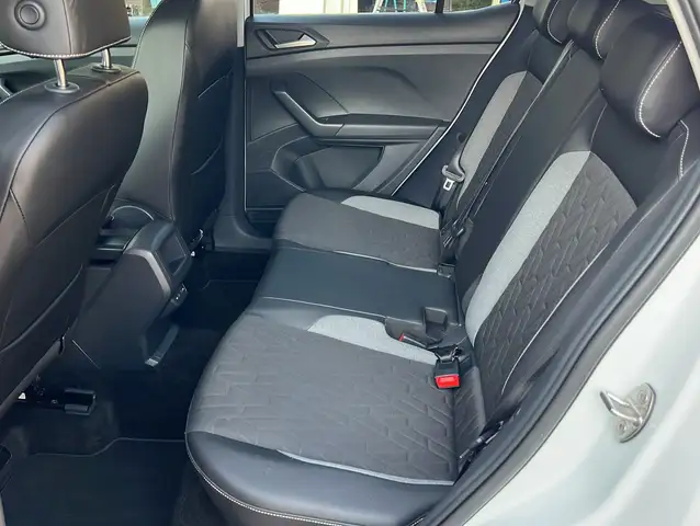 Volkswagen T-Cross view 10