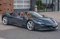Ferrari SF90 Spider CARBON(12x)*CARPLAY*LIFT*TWO-TONE* Modrá - thumbnail 4