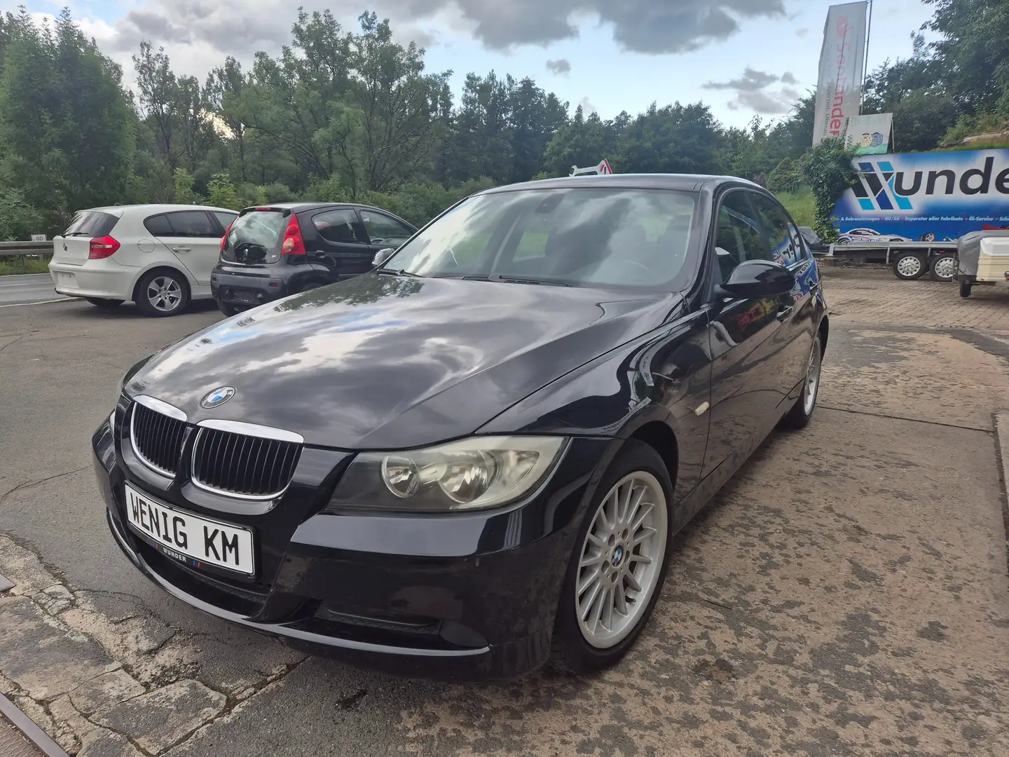 BMW 318 318i TÜV NEU KD NEU PDC Tempomat Noir - 1