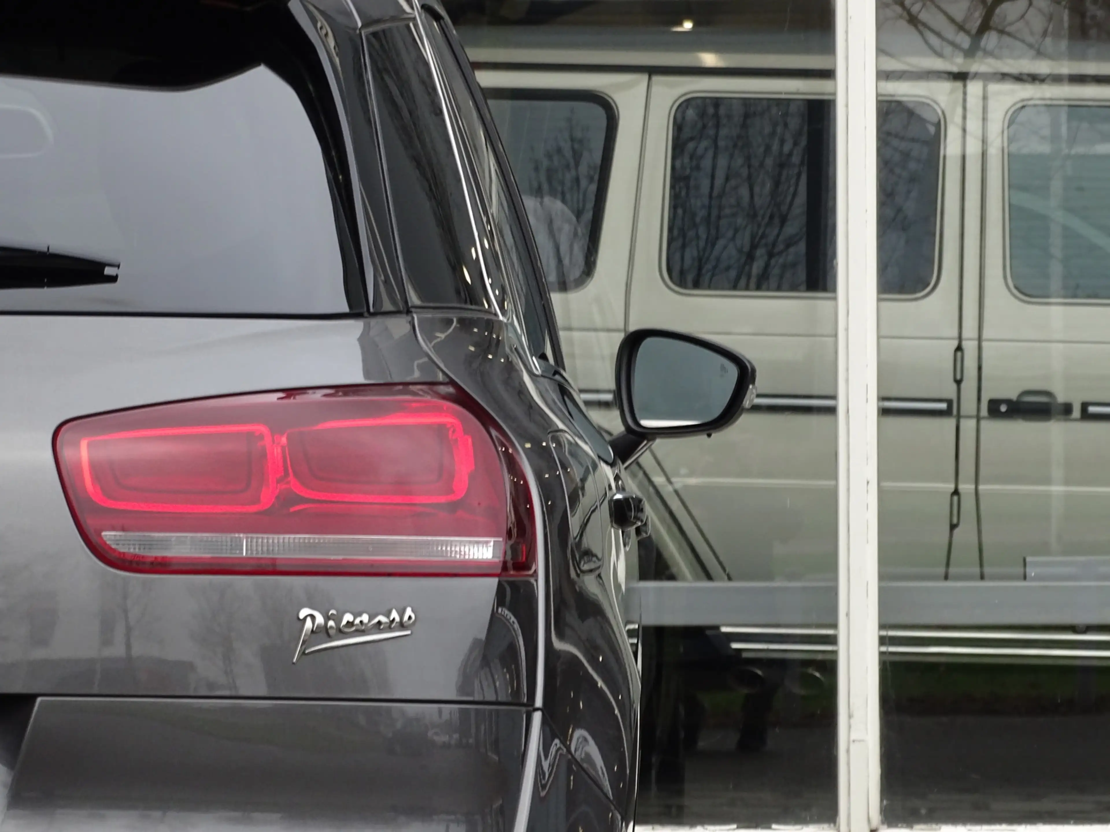Citroen C4 Picasso 1.2 PureTech Shine Automaat | Camera | trekhaak — photo 36
