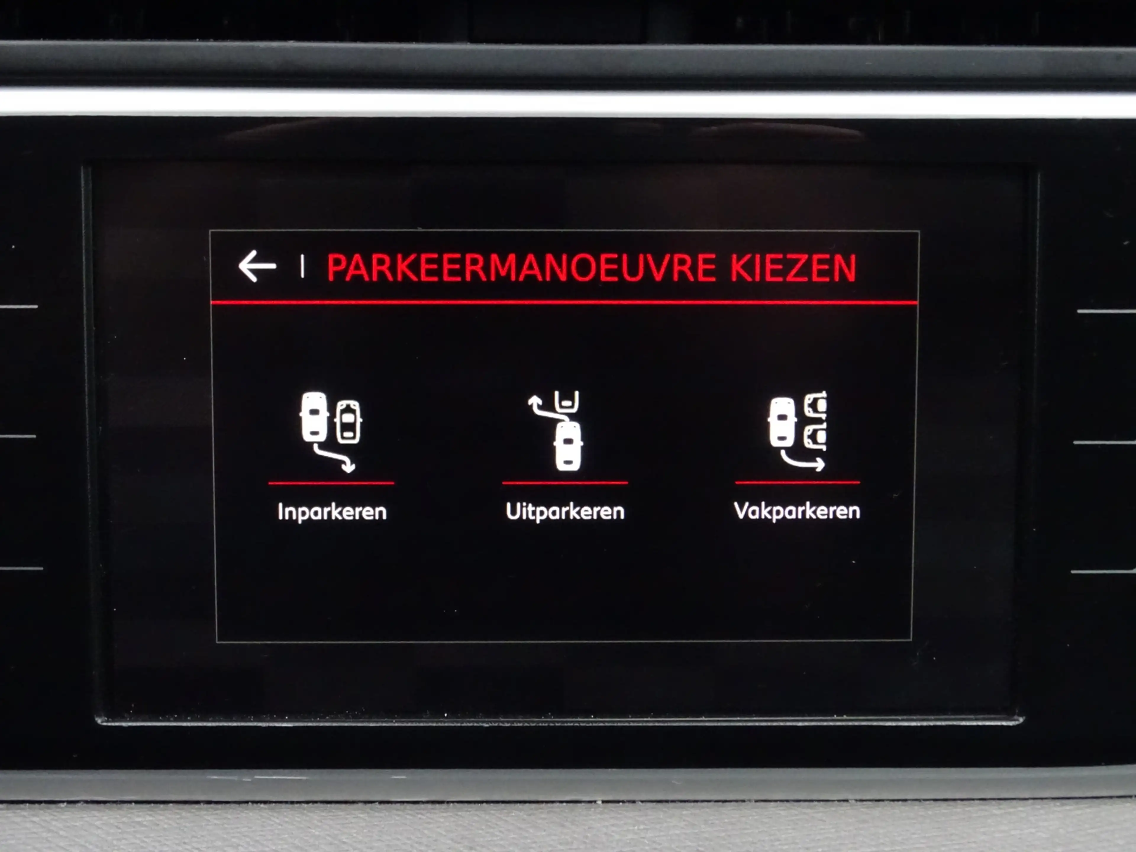 Citroen C4 Picasso 1.2 PureTech Shine Automaat | Camera | trekhaak — photo 26