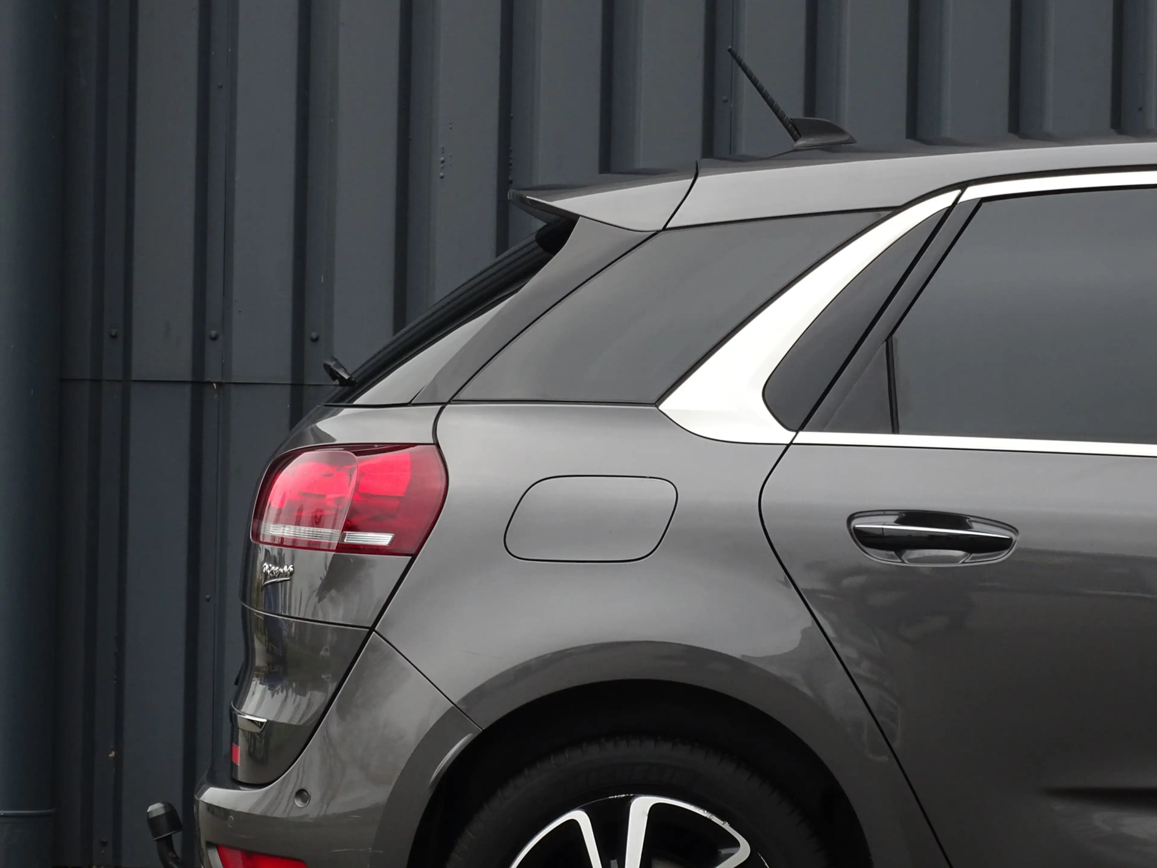 Citroen C4 Picasso 1.2 PureTech Shine Automaat | Camera | trekhaak — photo 39