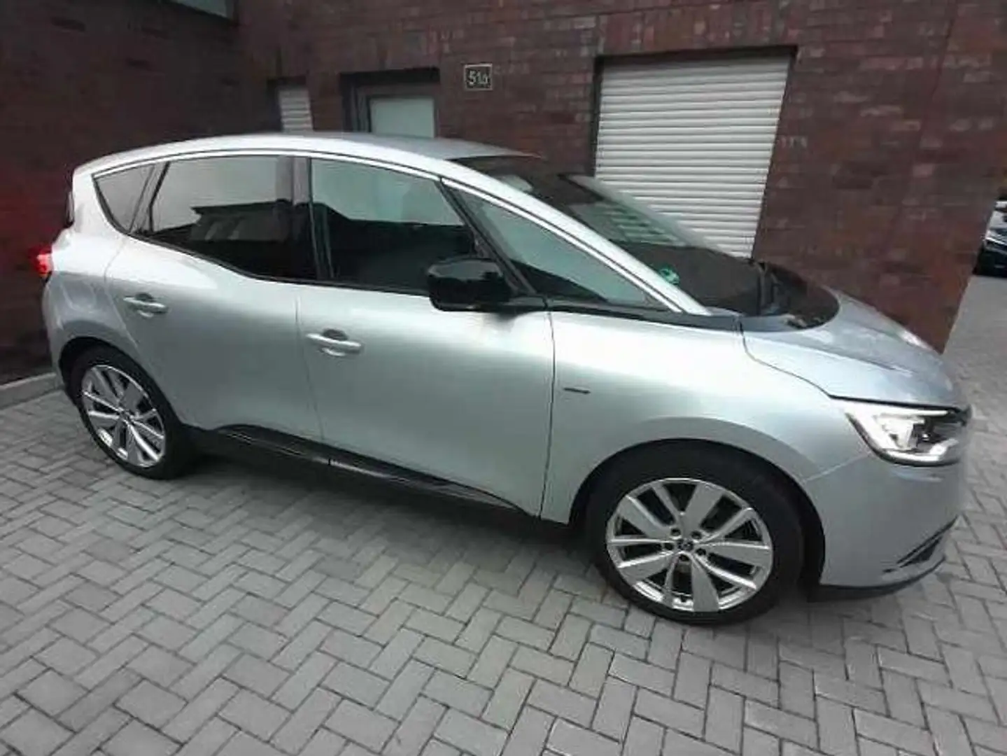 Renault Scenic Scenic BLUE dCi 120 Deluxe-Paket LIMITED Silber - 1