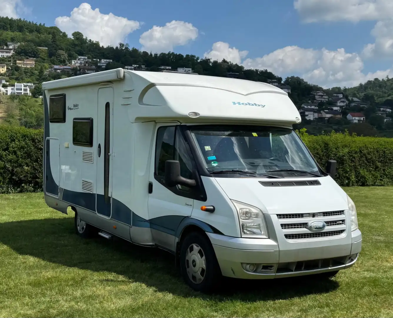 Ford Transit Wohnmobil | Hobby T 600 GLFC Blanc - 1
