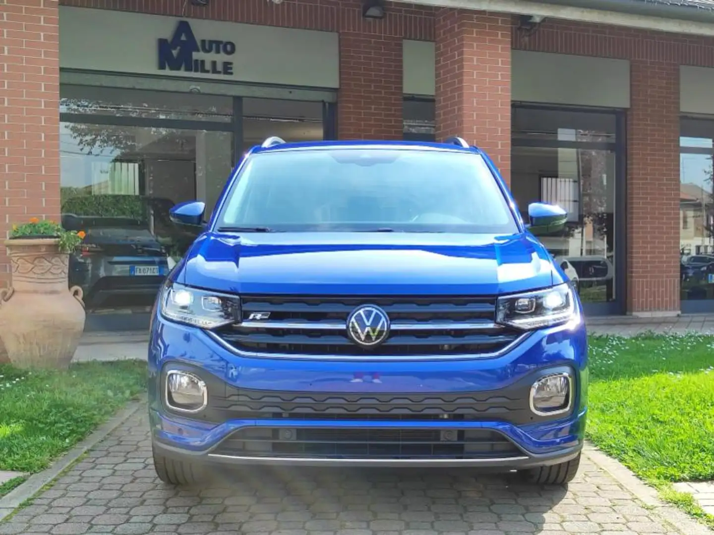 Volkswagen T-Cross 1.0 tsi Advanced 110cv dsg R-Line Blu/Azzurro - 2
