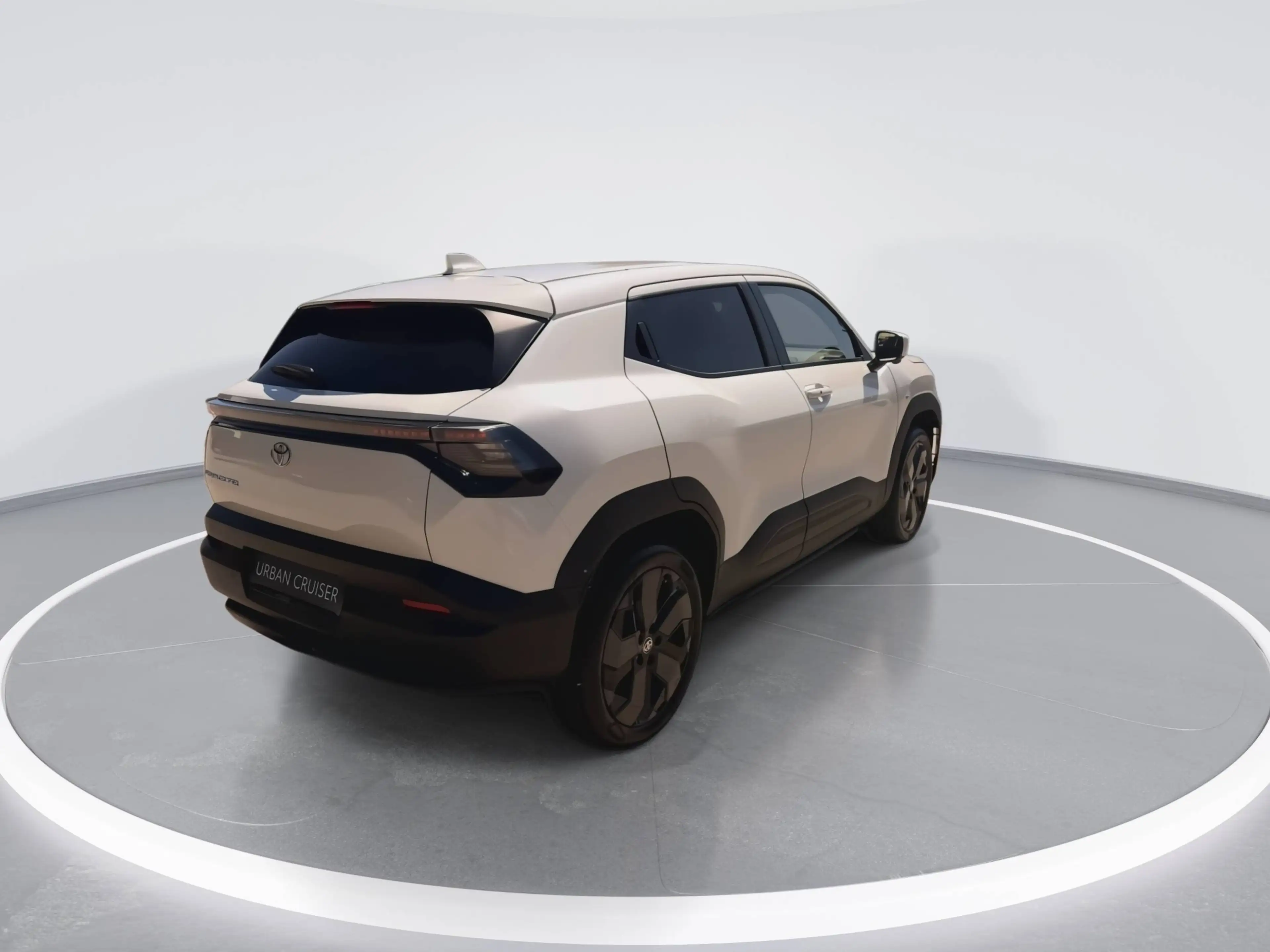 Toyota Urban Cruiser 128 kW FWD Lounge/360°/JBL/Sofort — photo 14