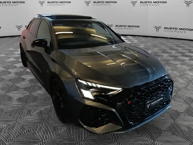 Audi RS3 TFSI quattro S tronic Black Pack