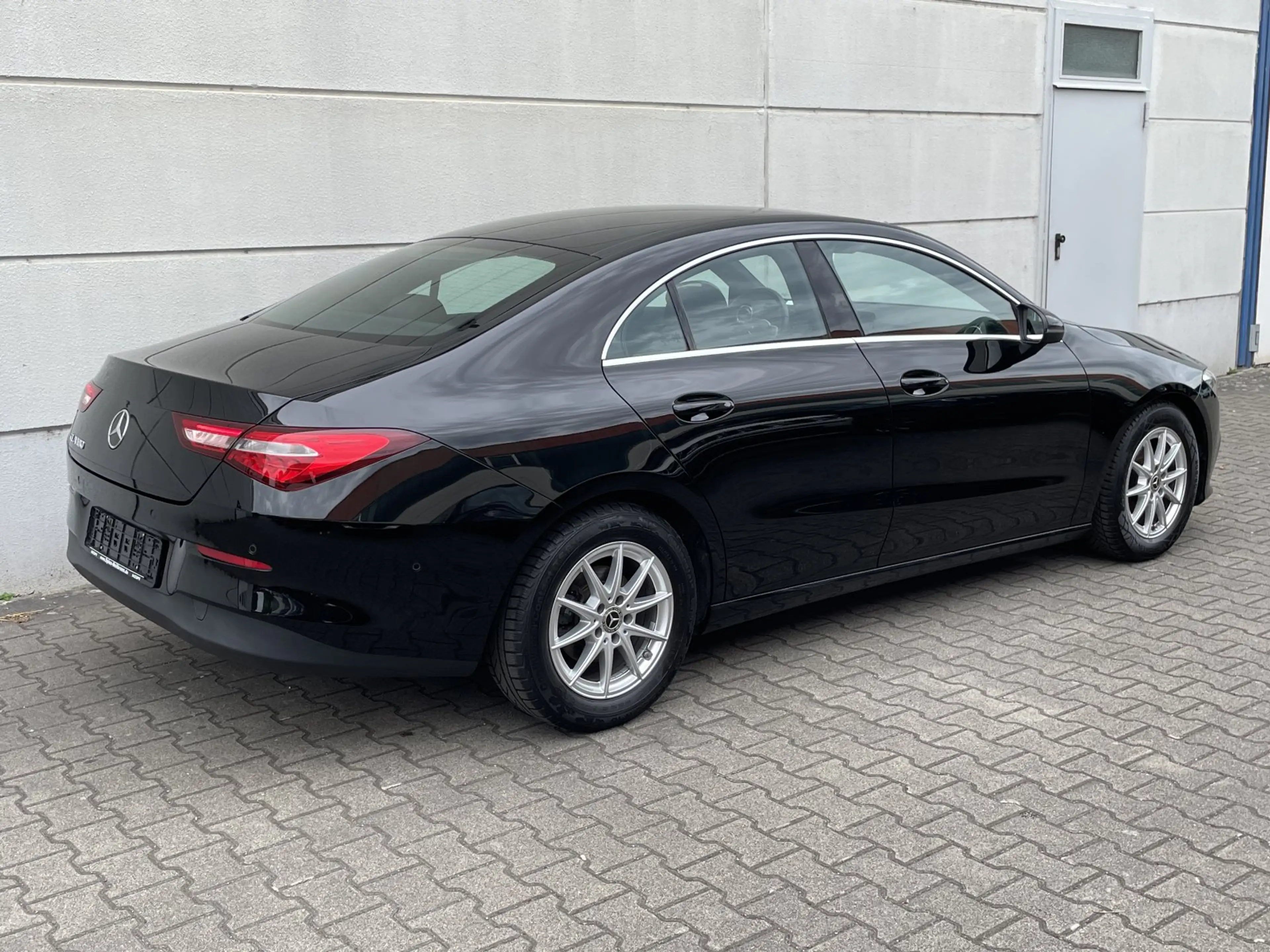 Mercedes-Benz CLA 180 Business Solution Essential Tmat Rkam NAV — photo 3