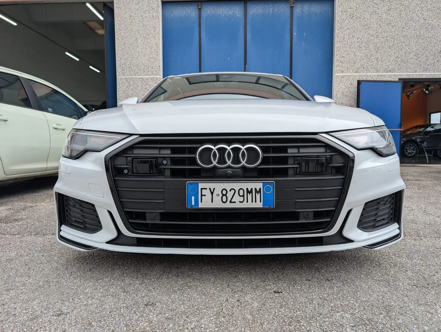 Audi A6 S-LINE/19"/ACC/SIDE ASSIST/BLACKPACK/360°/4ZONE Weiß - 2