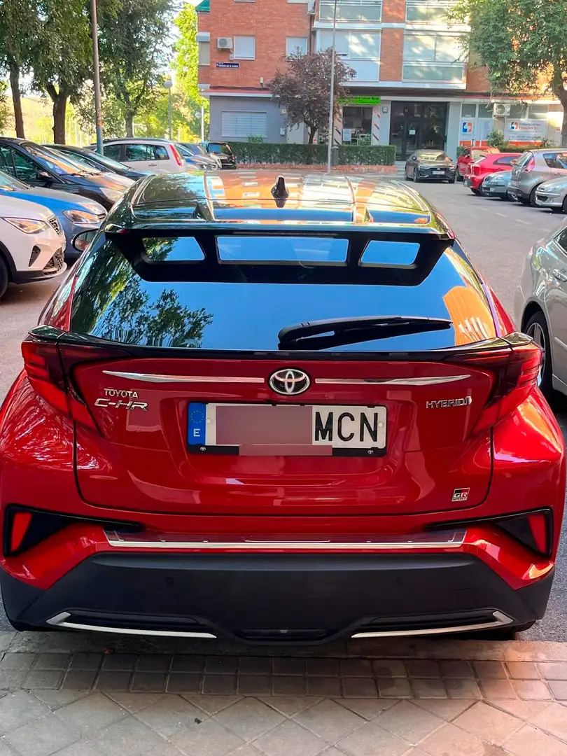 Toyota C-HR 180H GR Sport - 2