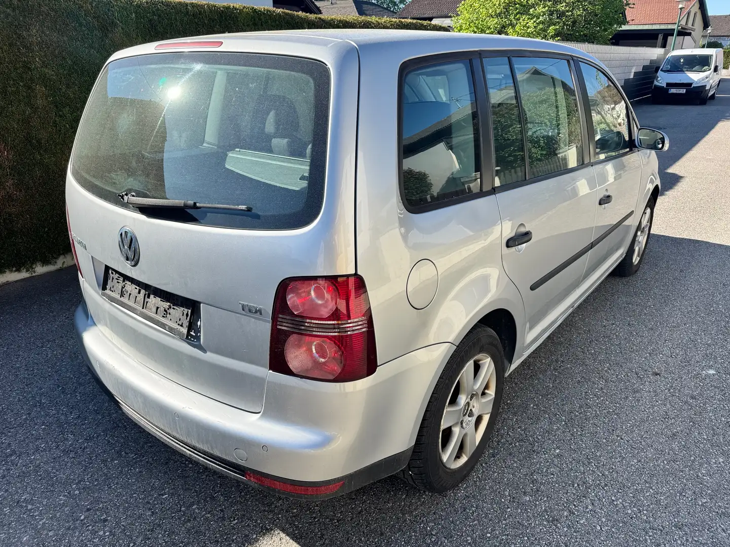 Volkswagen Touran Neue Pickerl Silber - 1