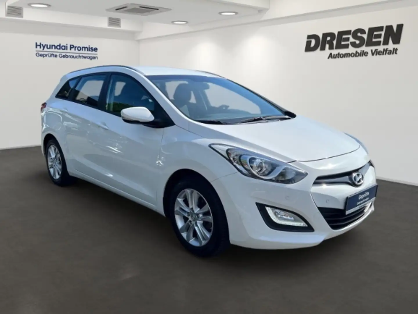 Hyundai i30 FIFA World Cup Edition Kamera+Navi+Telefon Blanc - 2