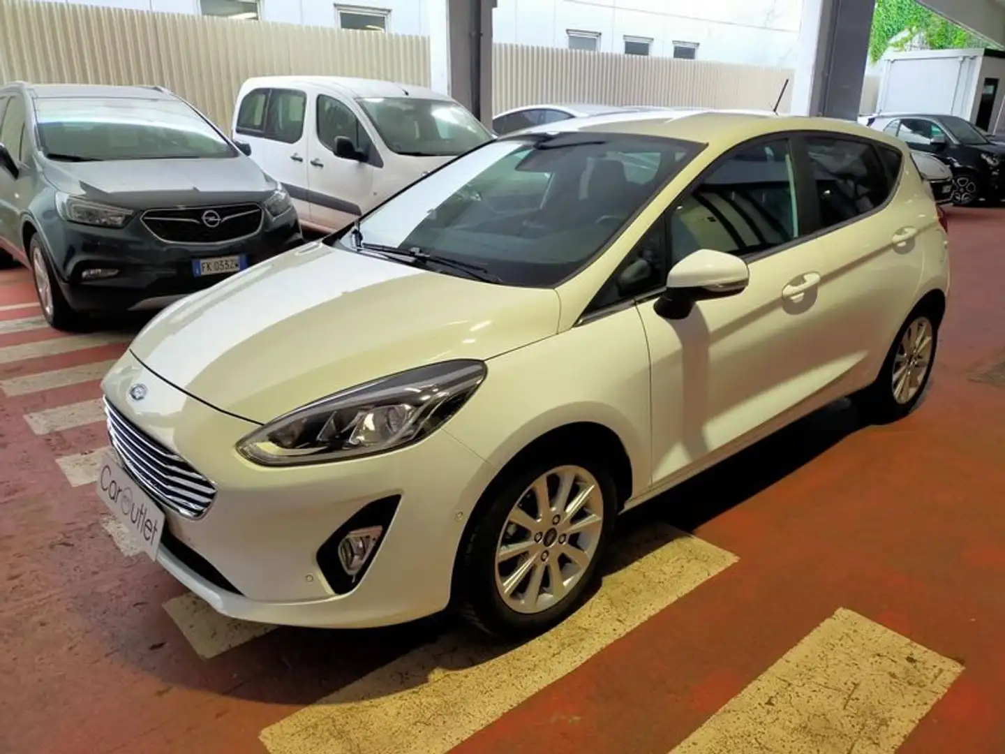 Ford Fiesta 1.5 EcoBlue 5 porte Titanium Wit - 1