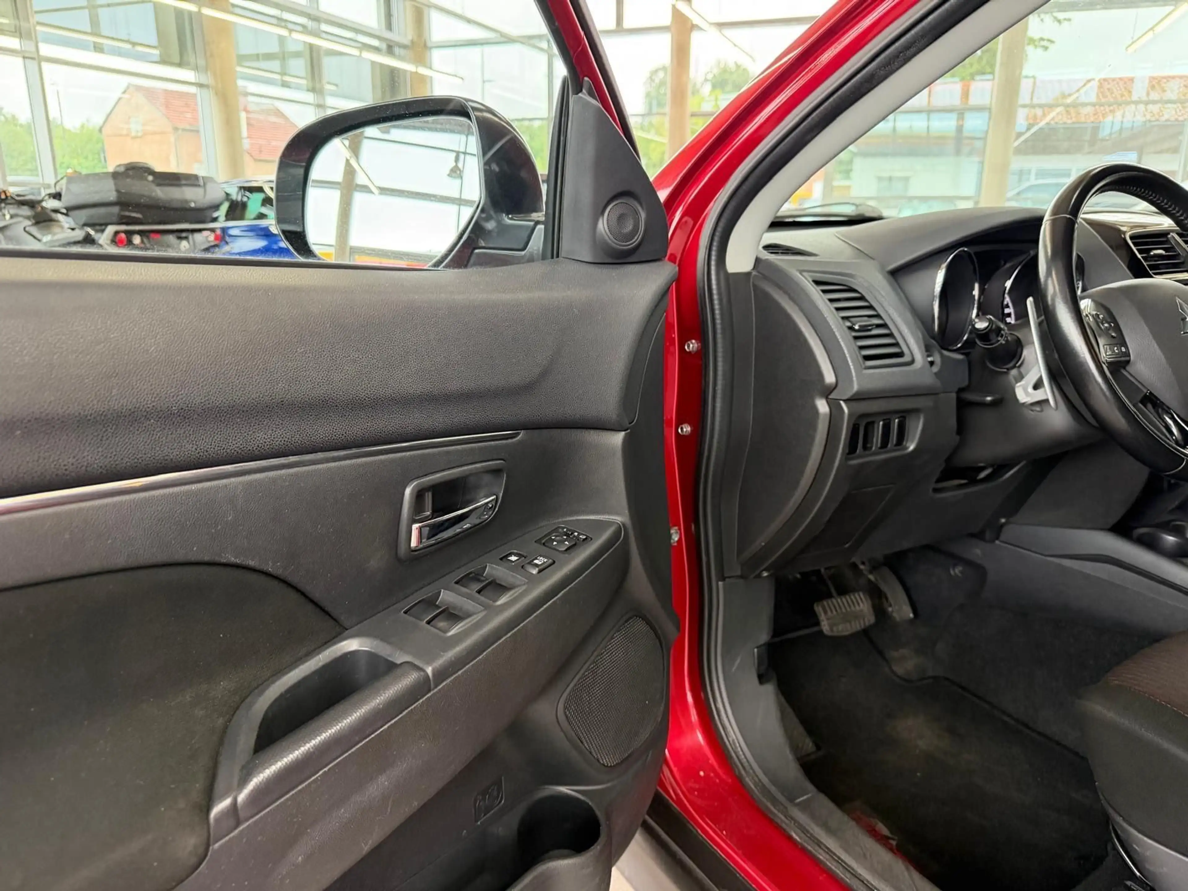 Mitsubishi ASX Edition 100+ 4WD AUTOMATIK ABN. AHK KAMERA — photo 13