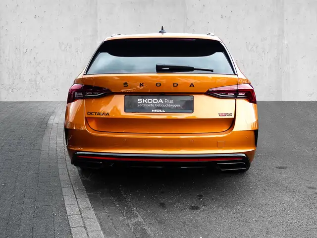 Skoda Octavia view 5